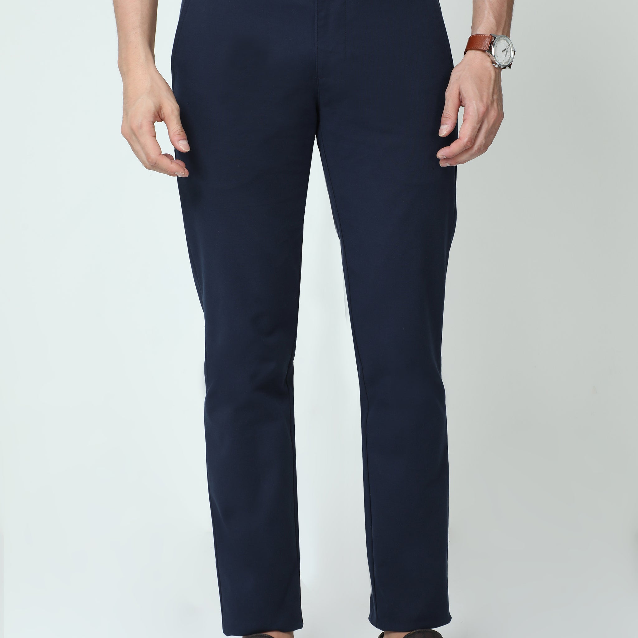 MEN NAVY SOLID SLIM FIT TROUSER