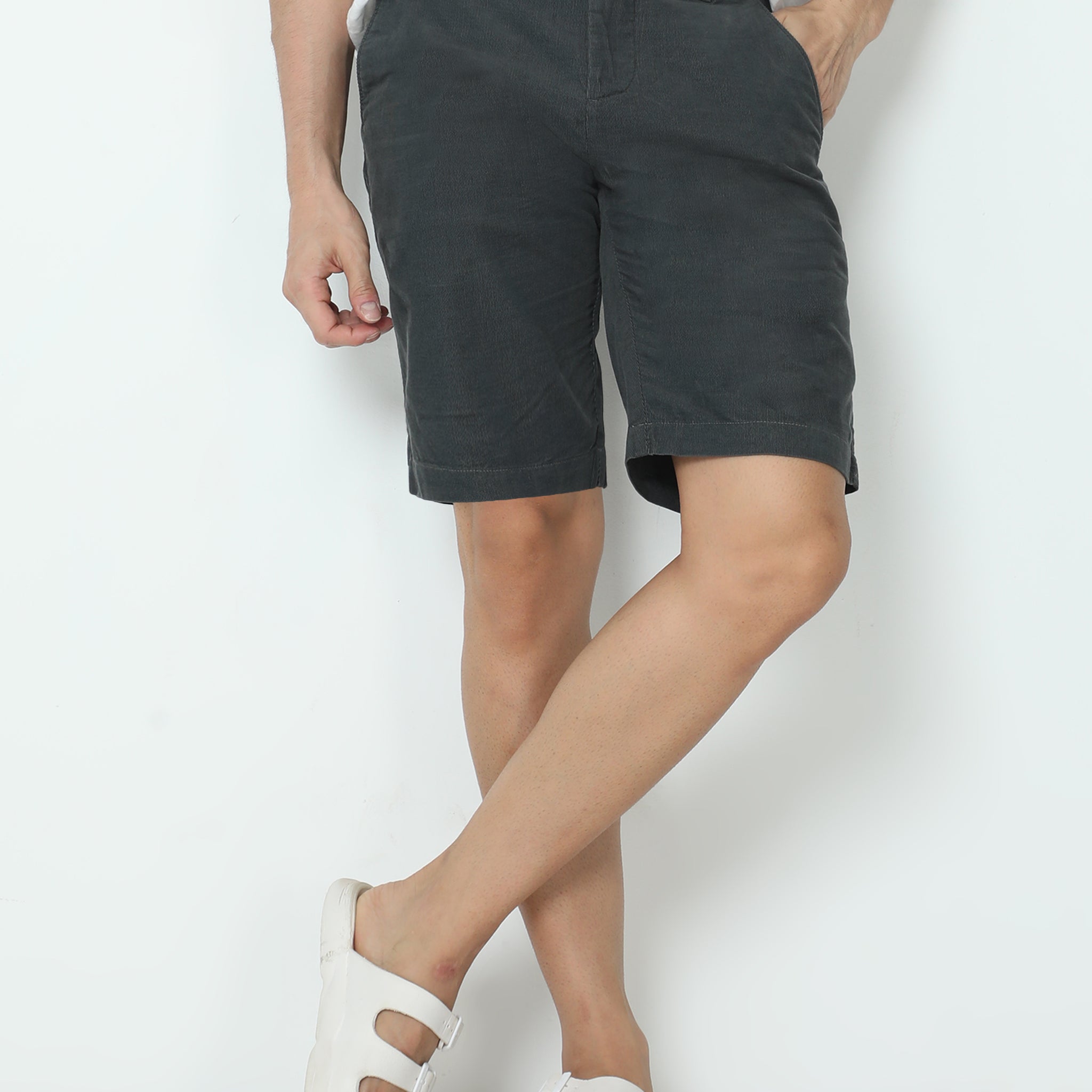 MEN GREY CORDUROY SOLID SHORTS